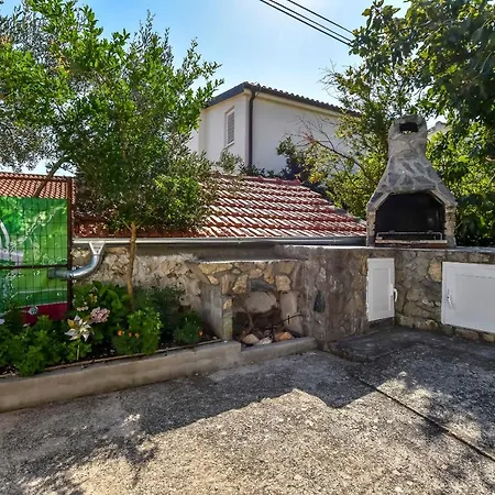 Pepa * Rogoznica (Sibenik-Knin)