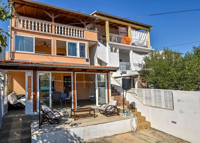 Pepa Daire Rogoznica (Sibenik-Knin)