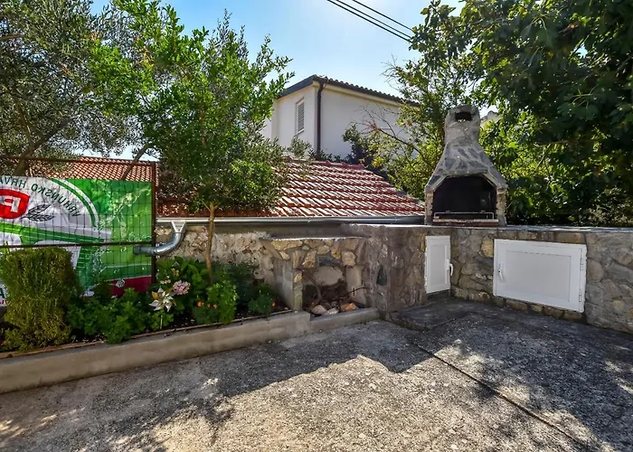 Pepa * Rogoznica (Sibenik-Knin)